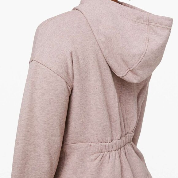 💖🌸 R-A-R-E Lululemon Cropped Peplum Hoodie Jacket Sweater in pretty Pink - Picture 4 of 15